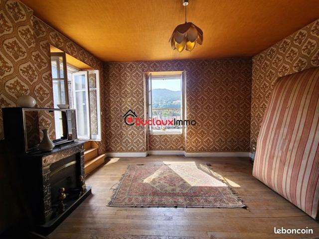 Appartement vente à Aurillac, Vic-sur-cère
