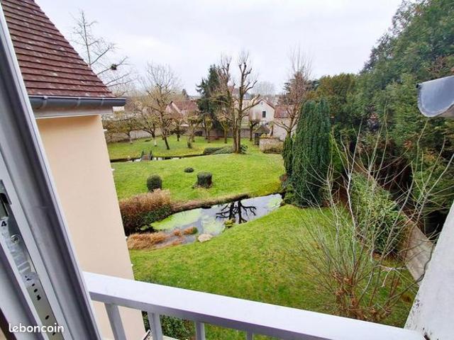 Appartement vente à Fontainebleau, Montcourt-fromonville