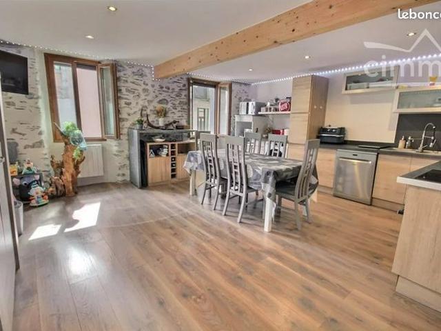 Appartement vente à Largentière, La Rochette