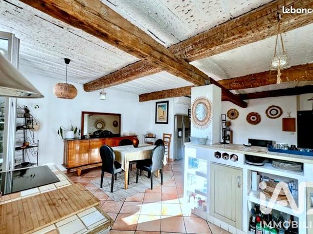 Appartement vente à Arrondissement de Toulon, Solliès-toucas