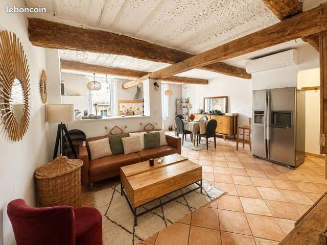 Appartement vente à Arrondissement de Toulon, Solliès-toucas