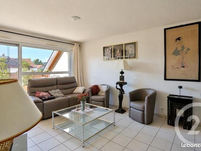 Appartement vente à Saint-Julien-en-Genevois, Feigères