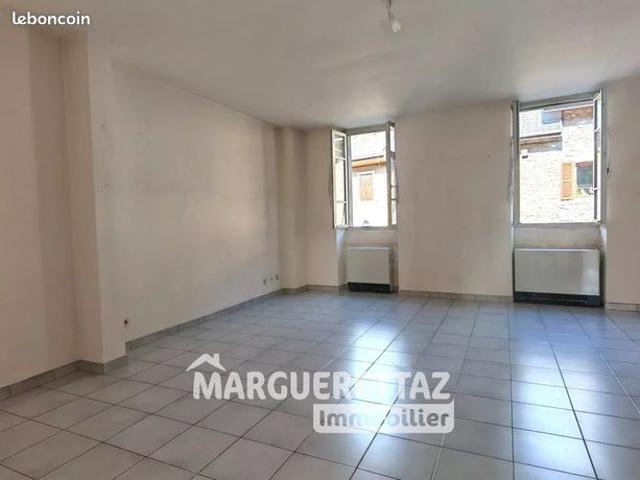Appartement vente à Bonneville, Taninges