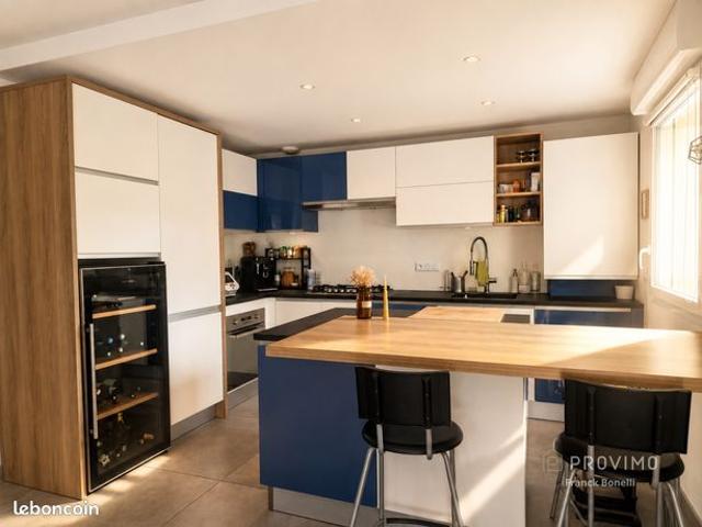Appartement vente à Saint-Julien-en-Genevois, Feigères