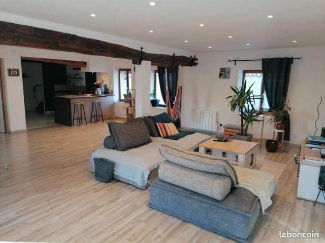 Appartement vente à Fontainebleau, Egreville