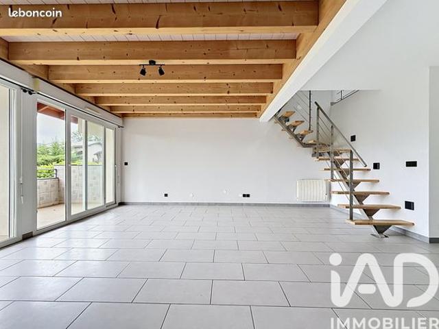Appartement vente à Saint-Claude, Viry