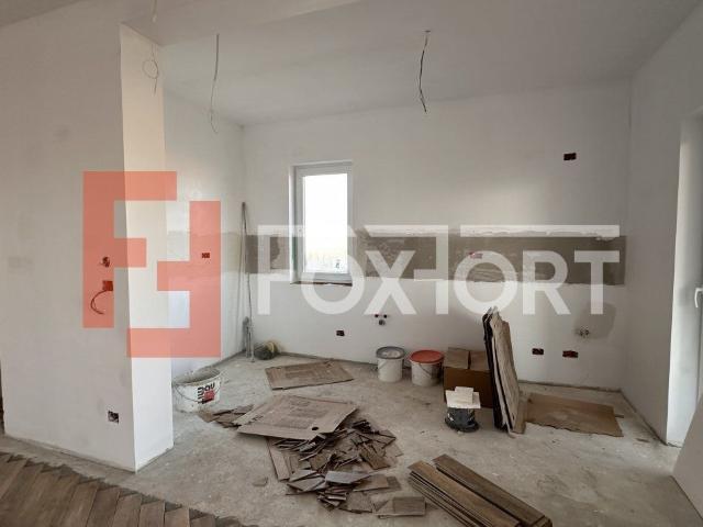 Casă vânzări în Mosnita Noua