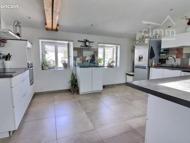 Appartement vente à Saint-Étienne, Saint-pierre-de-boeuf