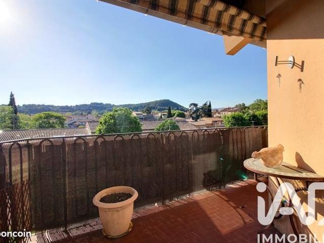 Appartement vente à Arrondissement de Toulon, Le Beausset