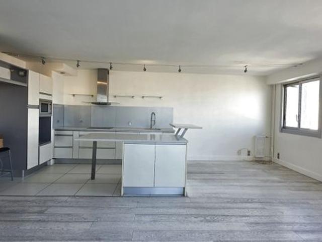 Appartement vente à Courbevoie, Hauts-de-Seine