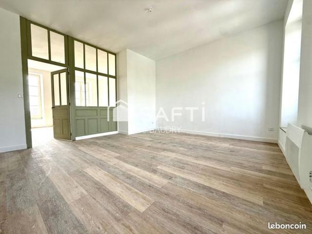 Appartement vente à Fontenay-le-Comte, Fontenay-le-comte