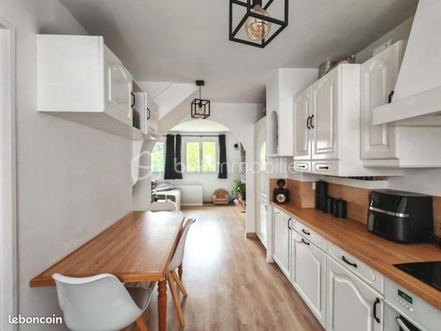 Appartement vente à Torcy, Emerainville