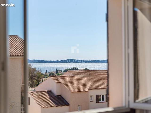 Appartement vente à Arrondissement de Toulon, Carqueiranne