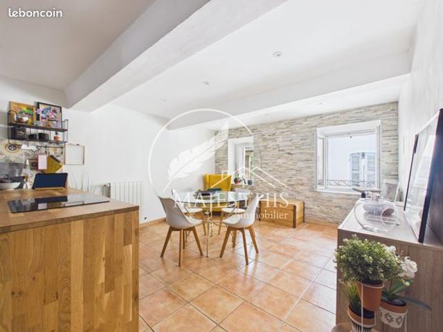 Appartement vente à Arrondissement de Toulon, Solliès-pont