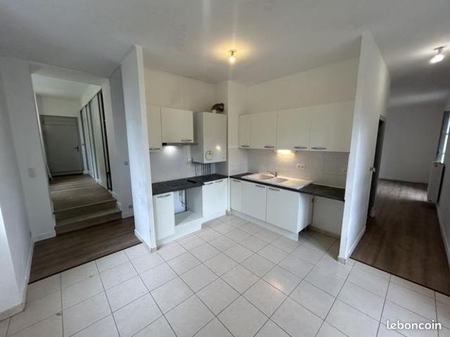 Appartement vente à Bayonne, Larressore