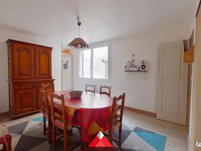 Appartement vente à Lons-le-Saunier, Doucier