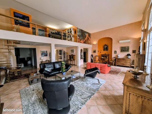 Appartement vente à Arrondissement de Toulon, Hyères