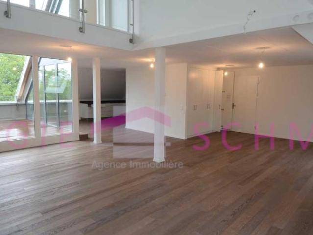 Wohnung kaufen in Eysins, Waadt
