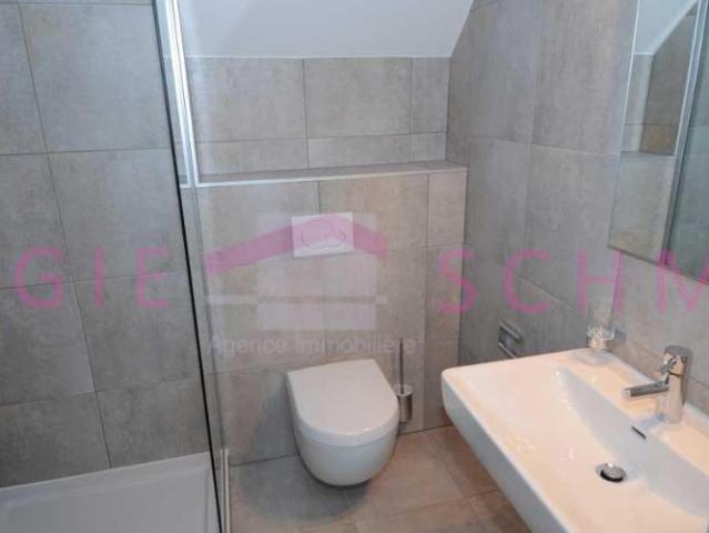 Wohnung kaufen in Eysins, Waadt