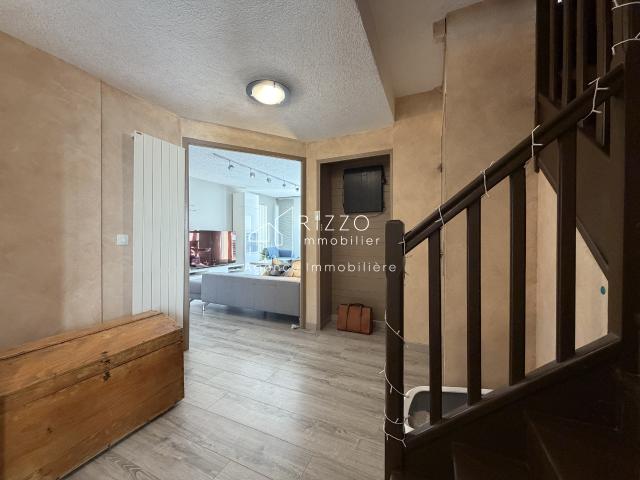 Duplex vente à Gex, Ain