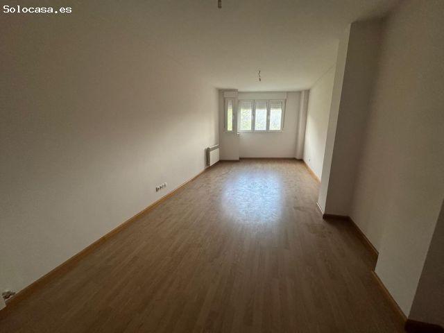 Piso en venta en Flores del Sil, El Bierzo
