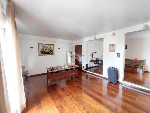 Apartamento venda em Bonfim, Santa Maria