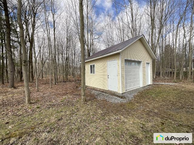 Duplex for sale in Farnham