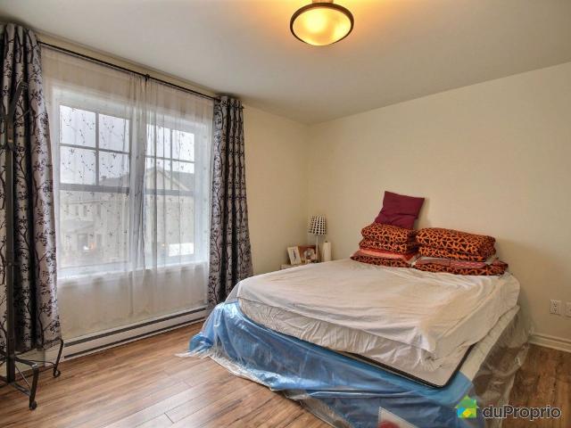 Duplex for sale in Longueuil