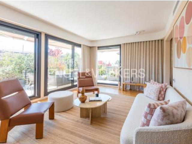 Dúplex en alquiler en Sarrià - Sant Gervasi, Barcelonès