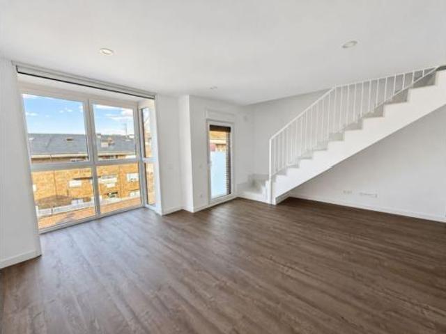 Dúplex en alquiler en Casa Amarilla, Galapagar