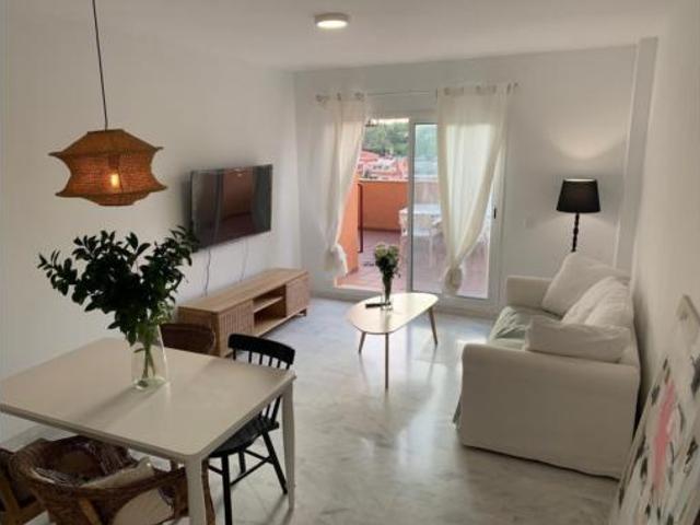 Dúplex en alquiler en Rícmar, Marbella