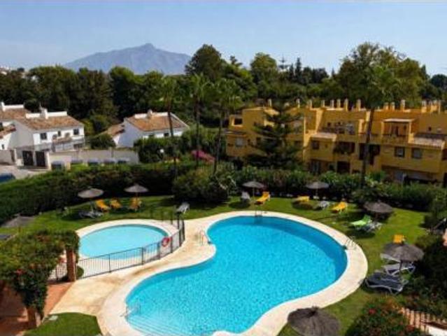 Dúplex en alquiler en Guadalmina Alta, Marbella