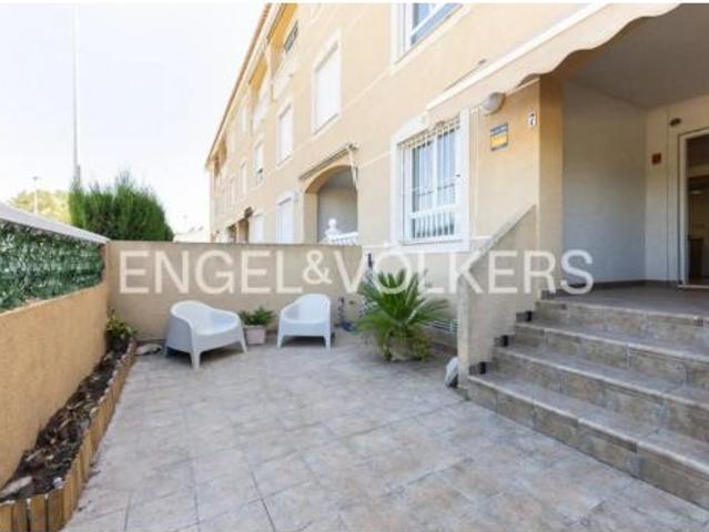 Dúplex en alquiler en l'Horta Nord, Valencia