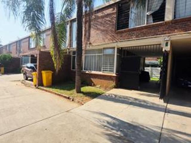 Apartment for sale in Waterkloof, Gauteng