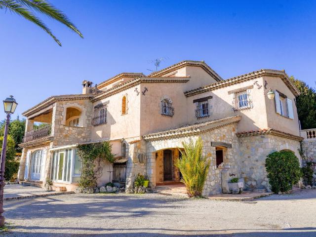 Duplex vente à Grasse, Mougins