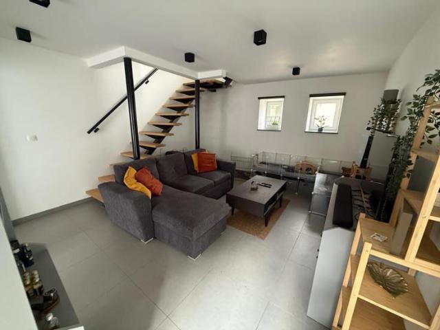 Appartement location à Crisnée, Wallonie