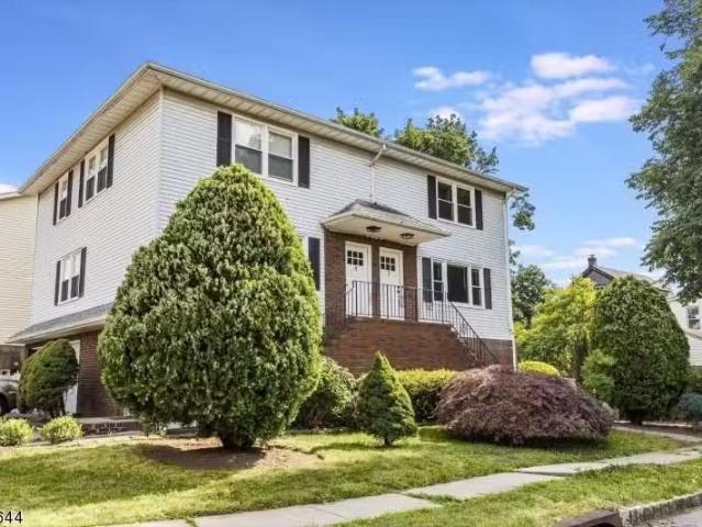 Condo for rent in Bloomfield