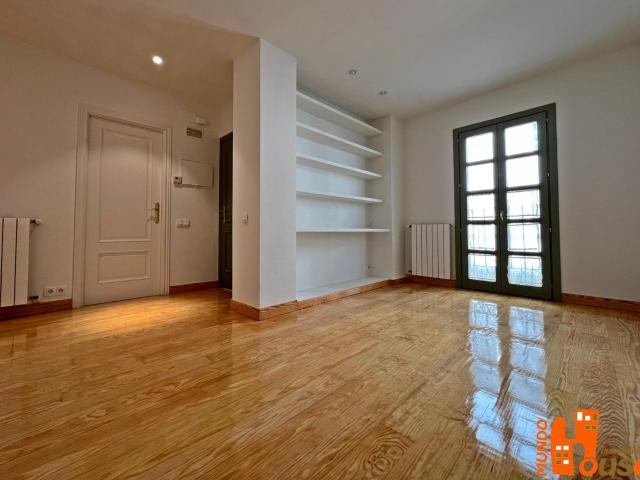 Dúplex en venta en San Ildefonso, Castilla y León