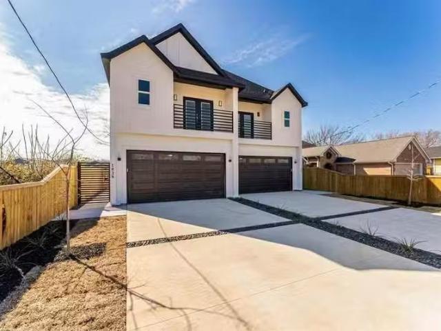Condo for rent in Dallas