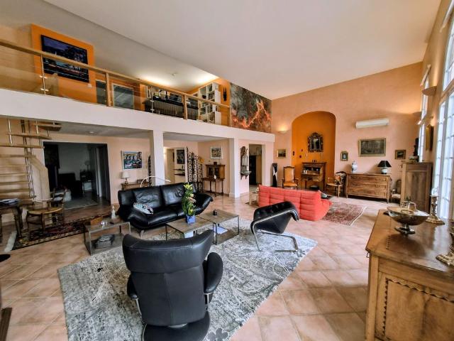 Duplex vente à Arrondissement de Toulon, Hyères
