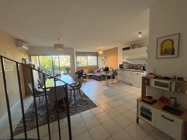 Duplex vente à Arrondissement de Toulon, Saint-mandrier-sur-mer