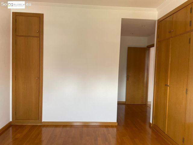 Piso en alquiler en Eras de Renueva, León