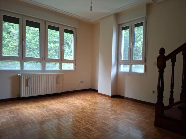 Dúplex en venta en Mieres, Asturias