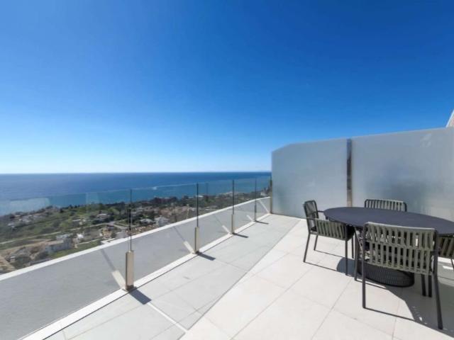 Dúplex en venta en La Sierrezuela, Costa del Sol Occidental