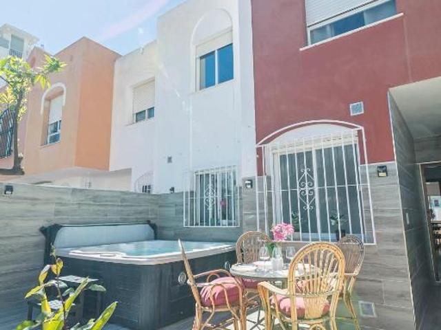 Dúplex en alquiler en La Axarquía, Andalucía