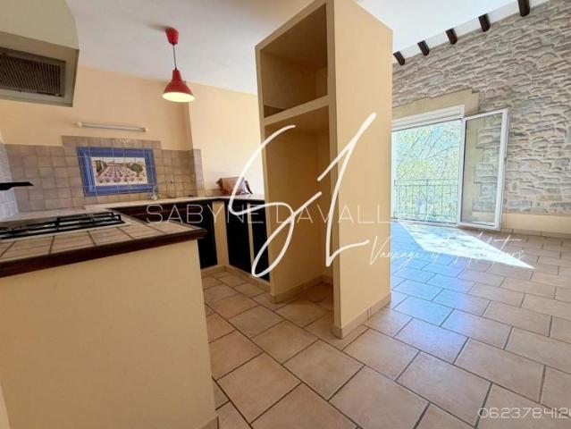 Appartement vente à Nîmes, Clarensac