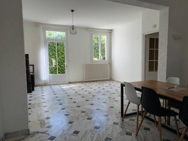 Appartement location à Zone d'Activités des Longues raies, Pringy