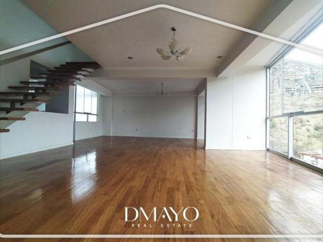 Dúplex de estreno con vista a parque sin alcabala