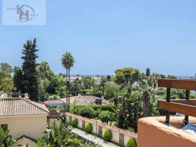 Dúplex en venta en Bel-Air, Estepona