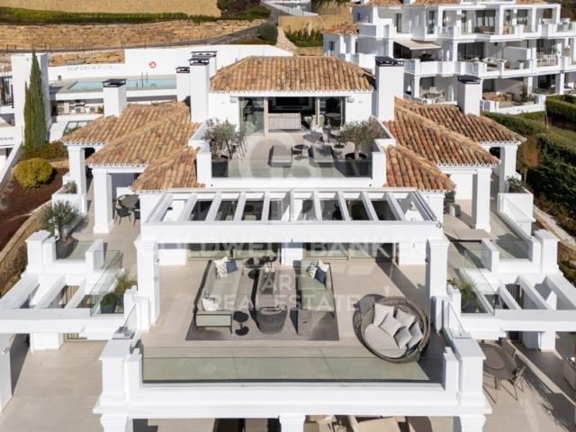 Dúplex en venta en Nueva Andalucía, Costa del Sol Occidental
